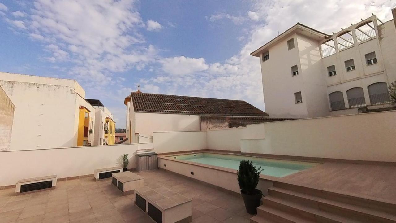Alojamiento Los Naranjos Piscina Y Parking Gratuito Jaen Exterior photo